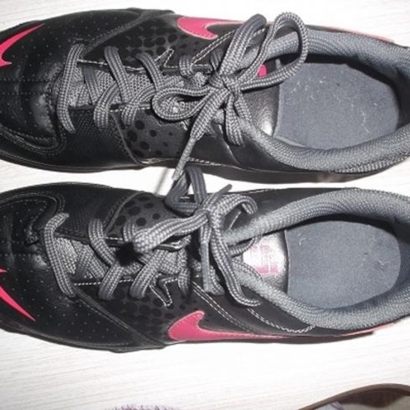 Girls Kids Youth grey and pink athletic sneakers Sz 6Y - Picture 3 of 13